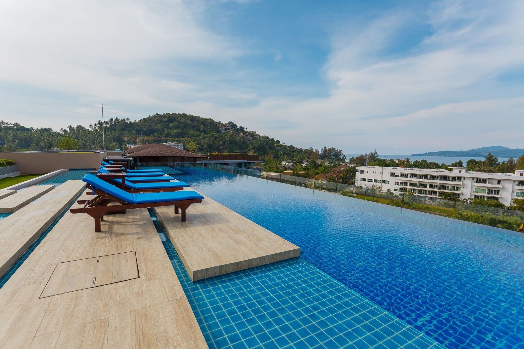 The Aristo By Holy Cow 201 Daire Phuket Dış mekan fotoğraf